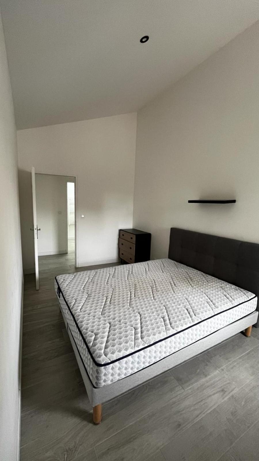 Spacieux T2, Residence Charles Trenet Нарбонн Номер фото